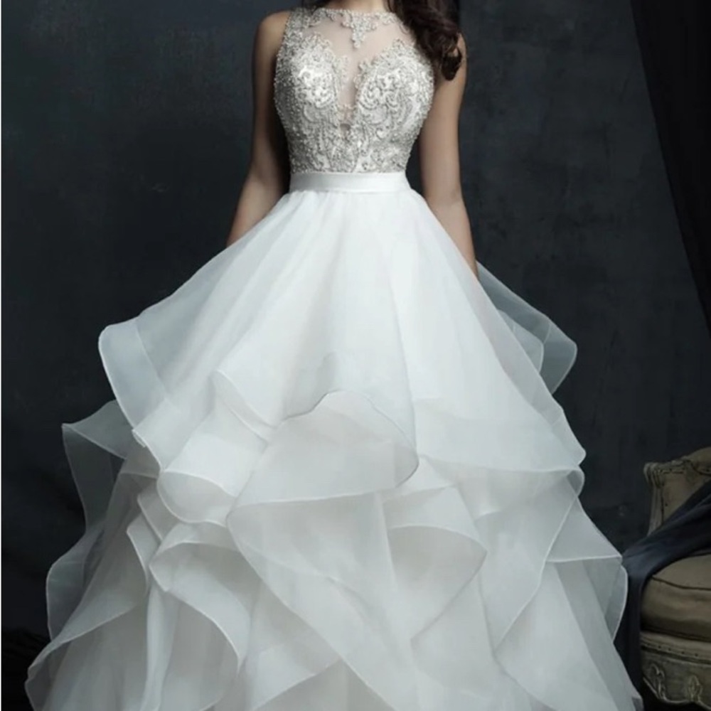 Allure Bridals Wedding Dress Style C380